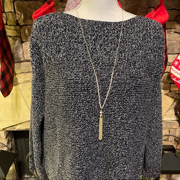 NWOT Loft Marled Navy and White Sweater Medium - Picture 3 of 10